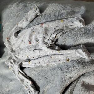 🐻    Carter's Newborn Sleeper